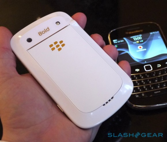 Blackberry 9900 Flashlight Download